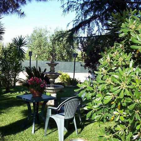 B&B Lo Smeraldo Кастеллана-Гротте Экстерьер фото